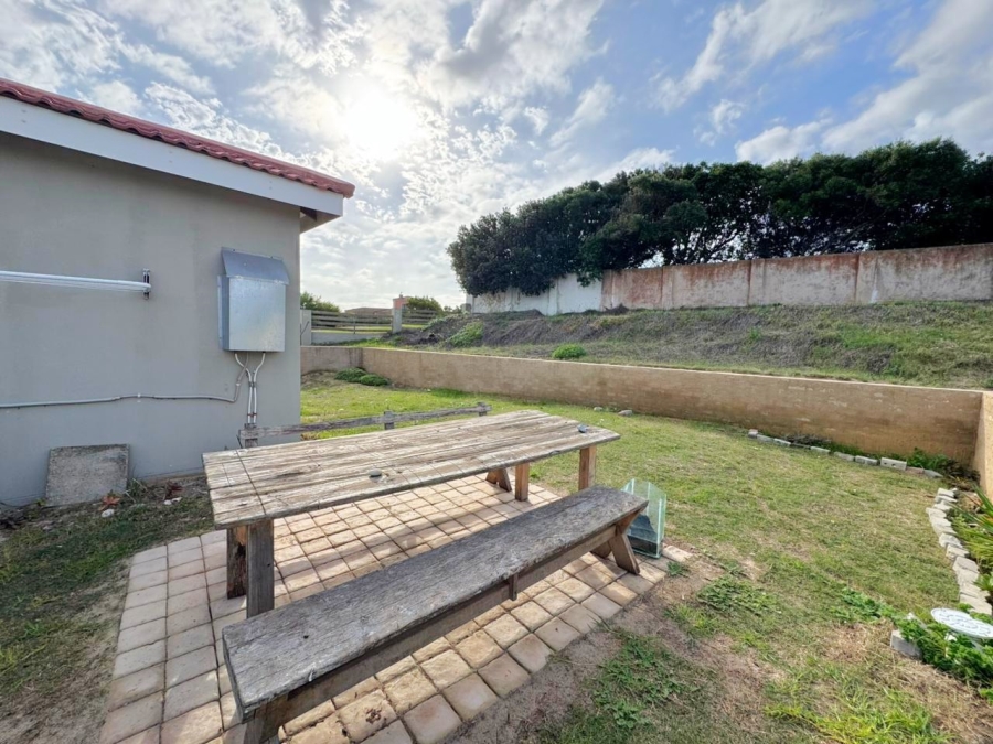 To Let 3 Bedroom Property for Rent in Santareme Eastern Cape